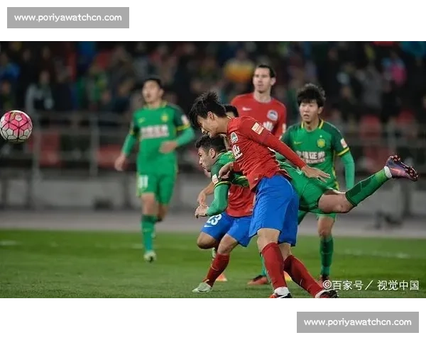 申花迎战柏斯关键一役考验攻防调整与晋级前景解析赛前看点与走势分析